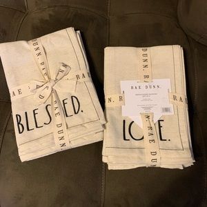 Rae Dunn cloth napkins